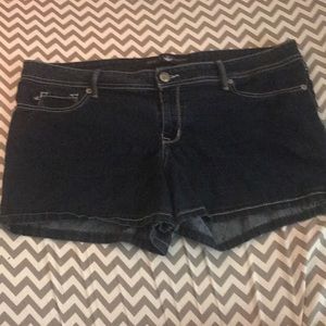 Torrid short shorts 22